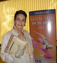 '杰奎兰•克如楔夫人（Jacqueline Krushel）'